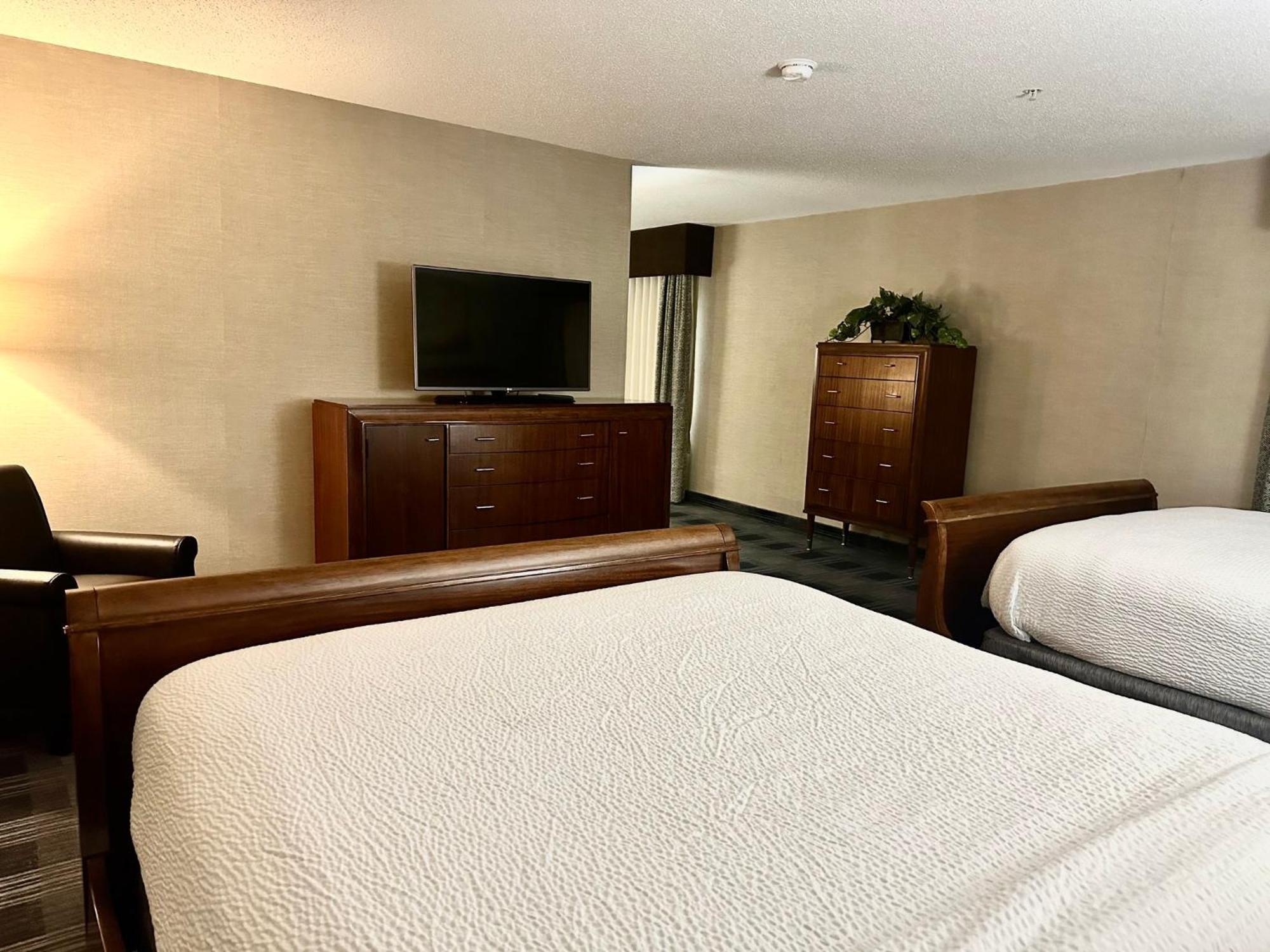 Holiday Inn Express And Suites Meriden By Ihg Exterior foto